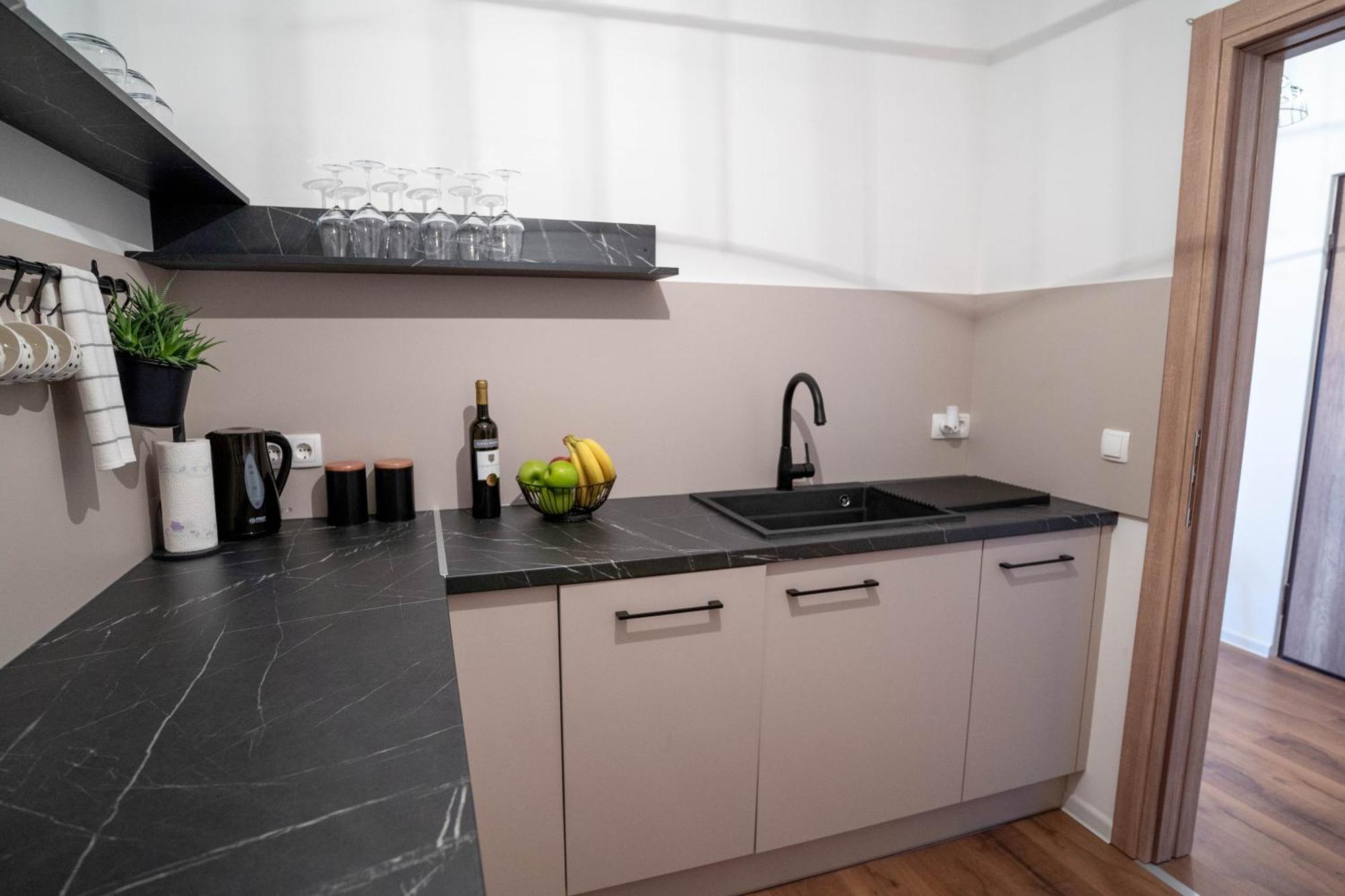 Apartman Niko Livno Eksteriør bilde